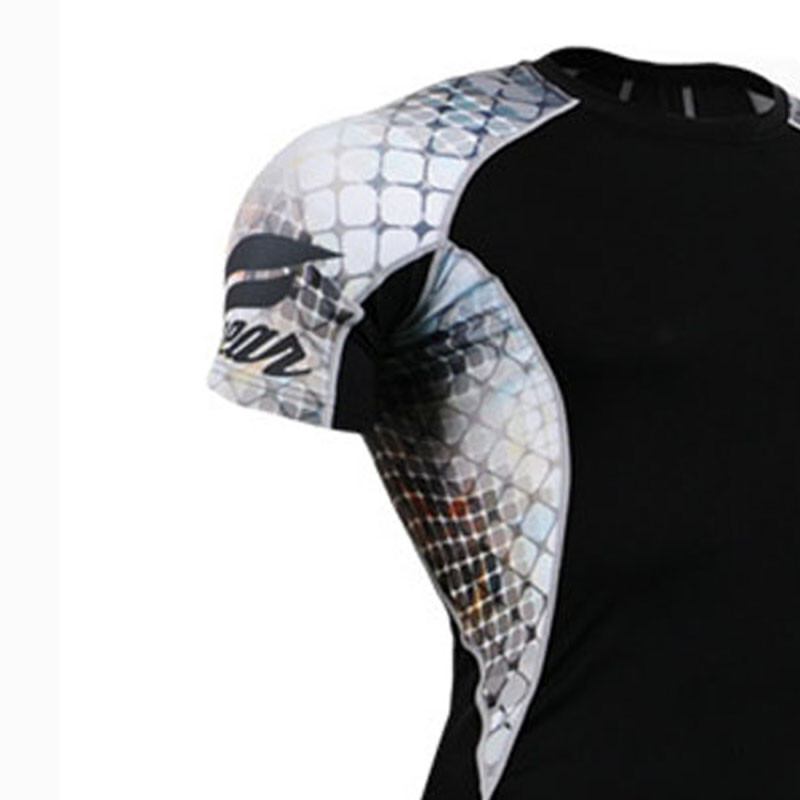 八百彪兵奔北坡