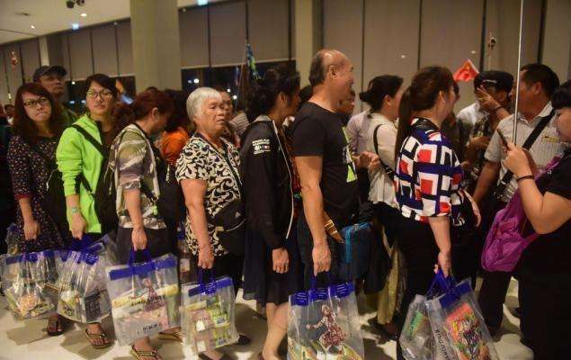 嘻嘻嘻嘻吸血鬼